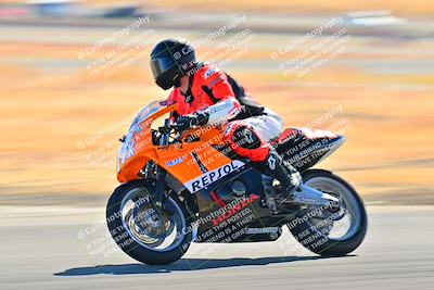 media/Nov-17-2024-Classic Track Day (Sun) [[11951c166c]]/Group 3/Session 3 (Turn 4)/